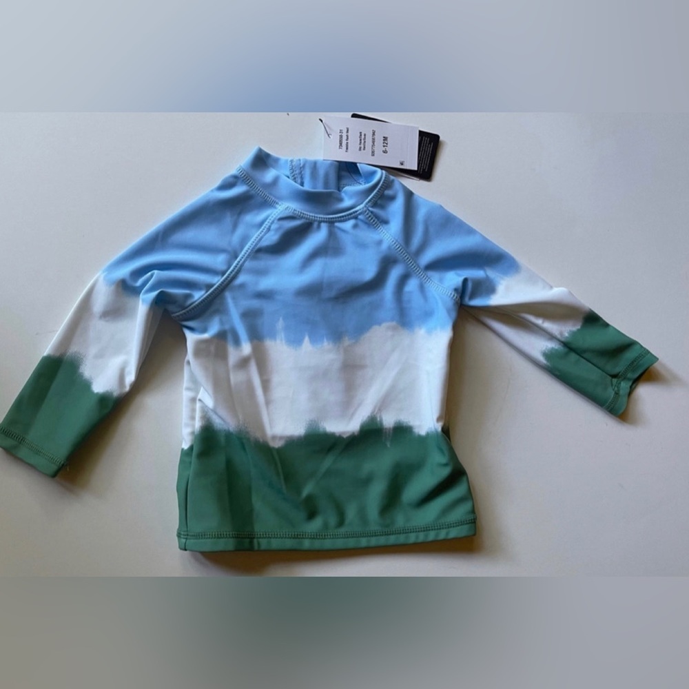 Baby boys 6 - 12 months Rashguard swim top - 50+ UV protection NEW